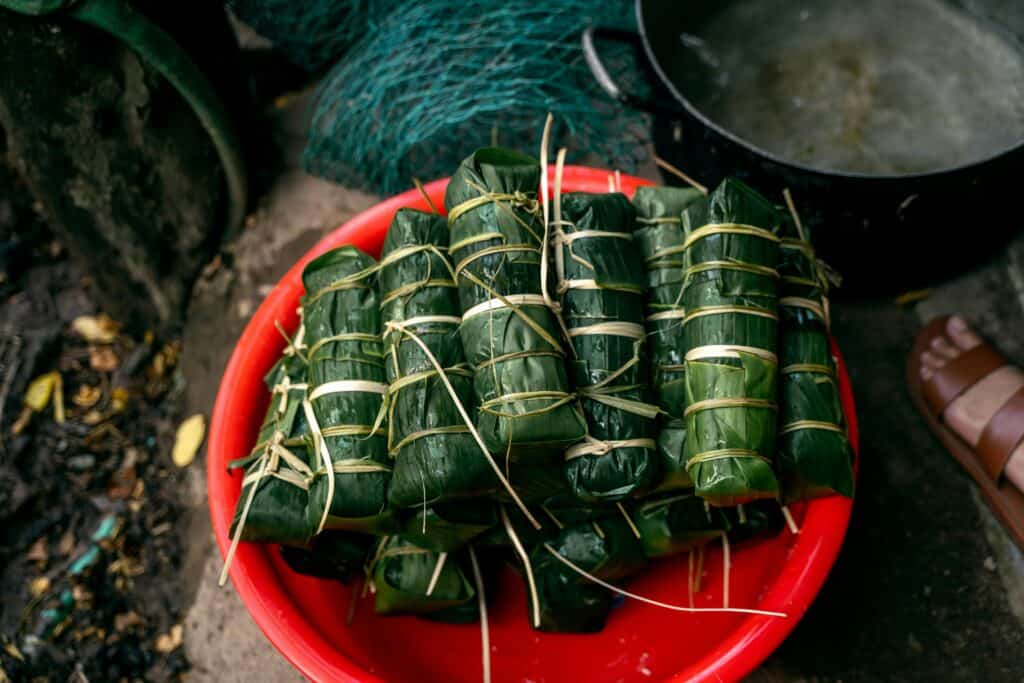 綠色粽子包裝，傳統端午節美食，彰顯台灣文化與外勞合作特輯.